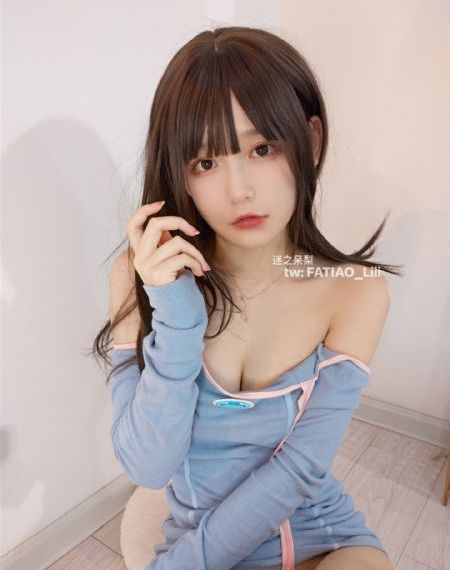 欧美街拍羽绒服图片_全集无删减版高清免费观看