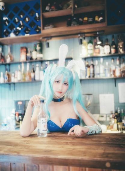 欧美饥渴少妇xxxxx性_1080完整视频观看