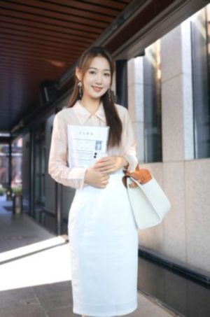 色偷拍中国老熟女_DVD全集免费播放