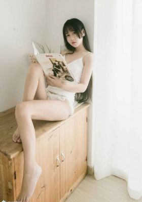 女人扒开腿让男人添摸的视频_免费手机观看