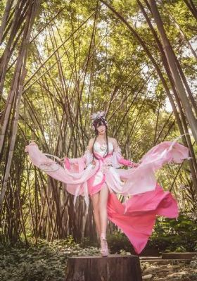 男人狂躁女人30分钟视频一_720高清完整版
