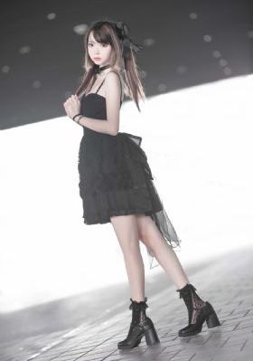 欧美女孩与猫_超清电影完整版